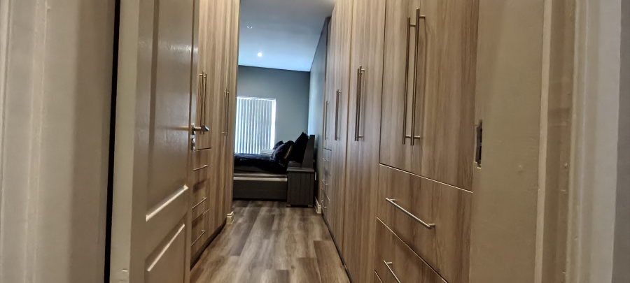 4 Bedroom Property for Sale in Monte Christo Western Cape